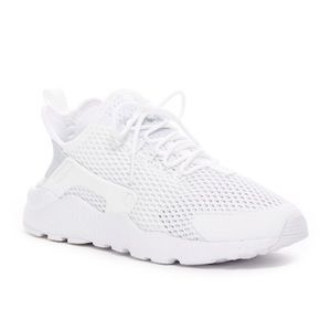 Nike white sneaker